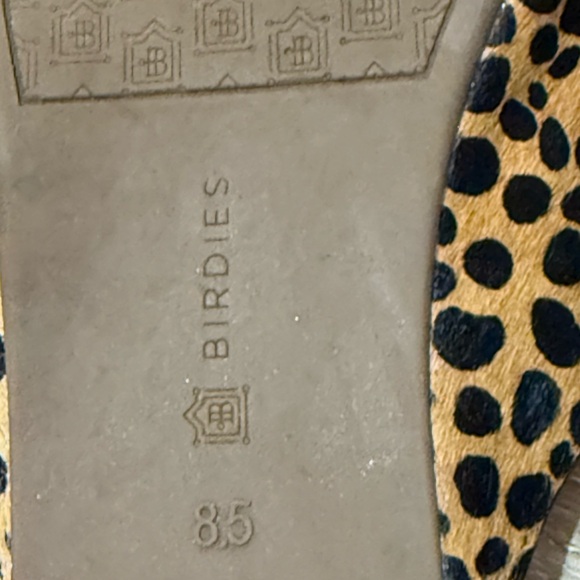 Birdies Tan and Black Mules with Leopard Print - Picture 3 of 6